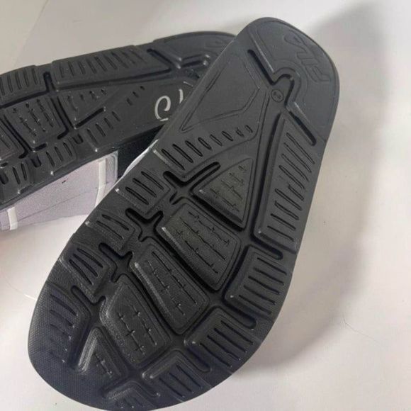 Fila Slides Women's‎ Size 6 NEW - Picture 2 of 4